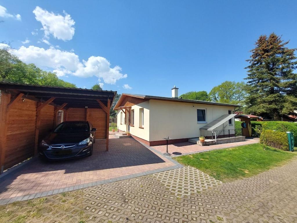 Ferienhaus Flessenow Am Schweriner See Ngoại thất bức ảnh